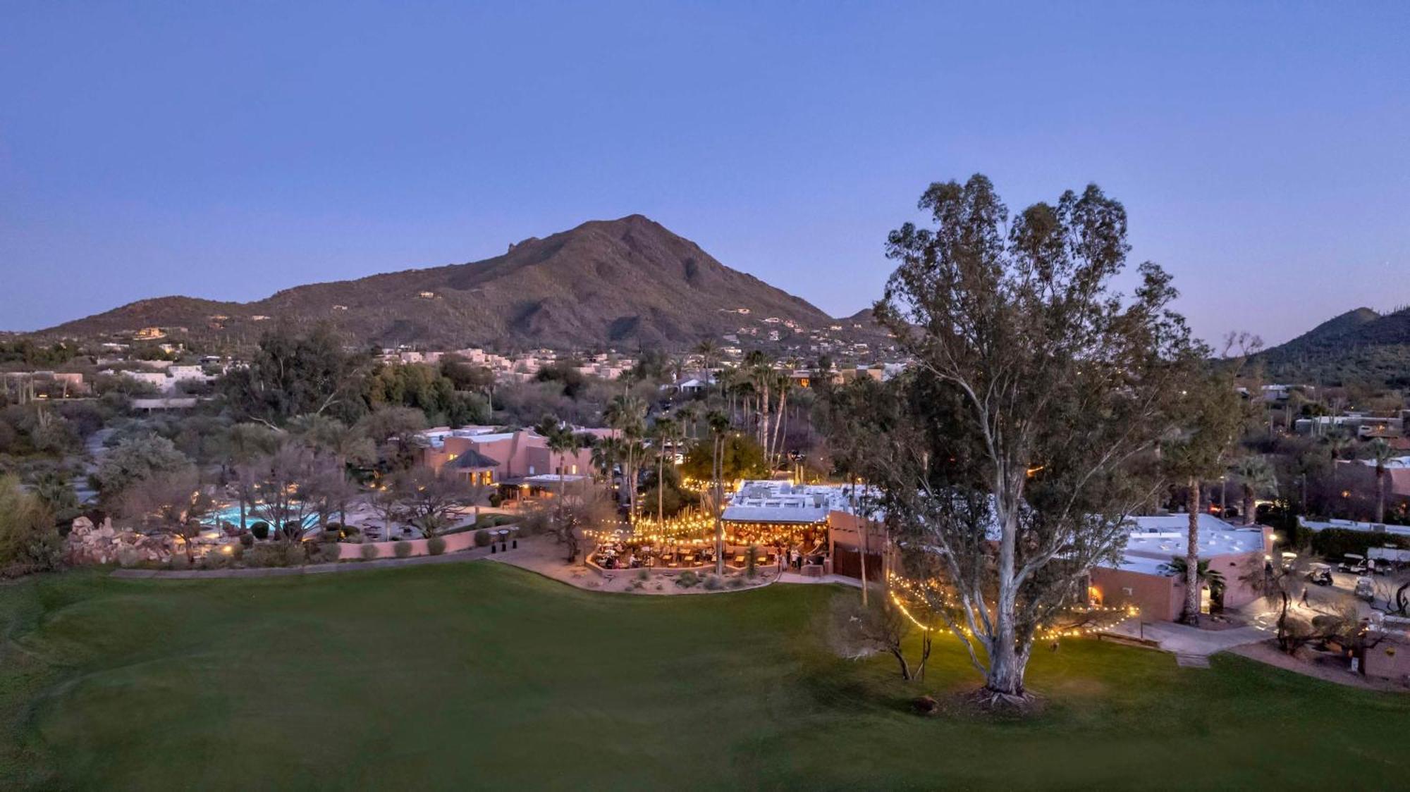 Отель Hilton Vacation Club Rancho Manana Кейв Крик Экстерьер фото