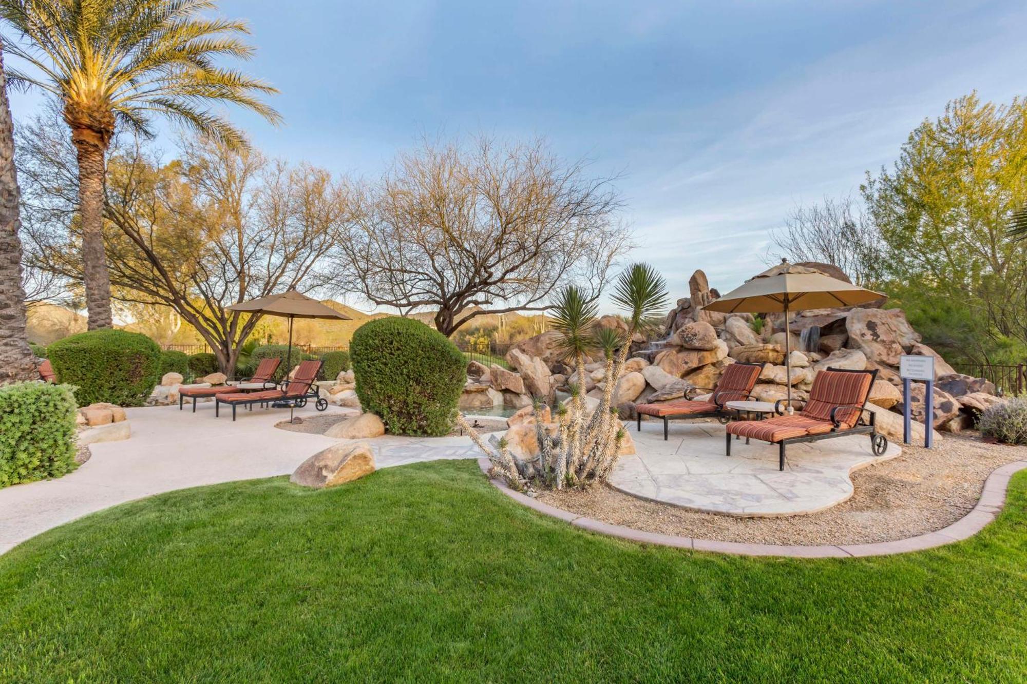Отель Hilton Vacation Club Rancho Manana Кейв Крик Экстерьер фото